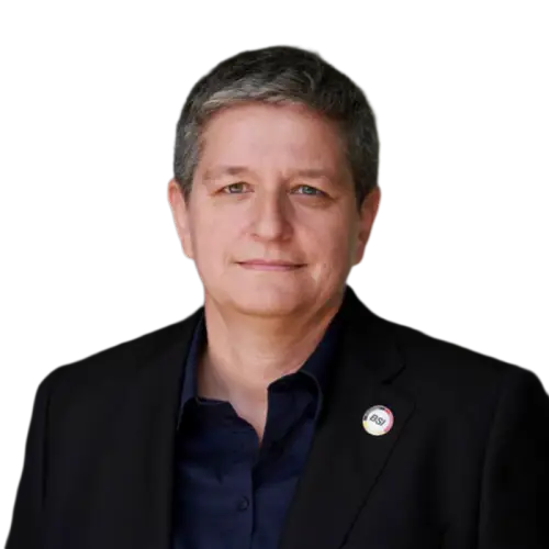Portrait Claudia Plattner